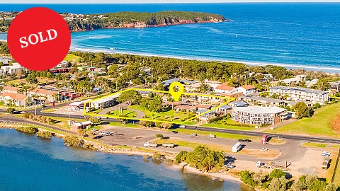 Freehold Going Concern, Apartment Hotels | NSW - South Coast | LARGE RESORT STYLE MOTEL AND APARTMENTS WITH IDYLLIC SEASIDE LOCATION.