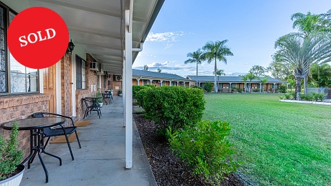 Leasehold, Motel | QLD - Central | Secure a landmark motel leasehold - renovated rooms and strong repeat clientele